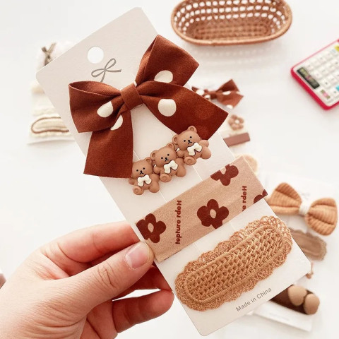 Набор детских заколок Kawaii 4 шт Polka Dot Coffee Набор детских заколок Kawaii 4 шт Polka Dot Coffee